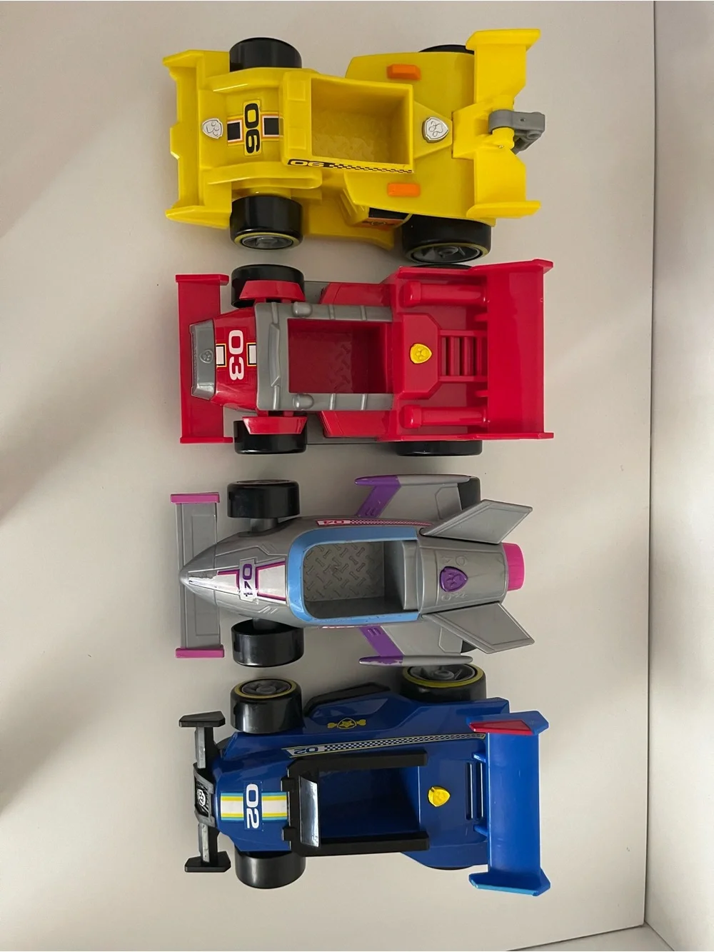 Paw Patrol Ready Race Rescue Set INCLUDING Mobile Pit Stop Team Vehicle